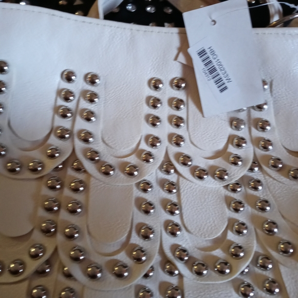 All VEGAN PURSES - Picture 10 of 12